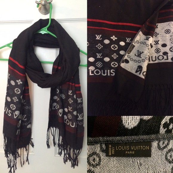 Louis Vuitton Scarf