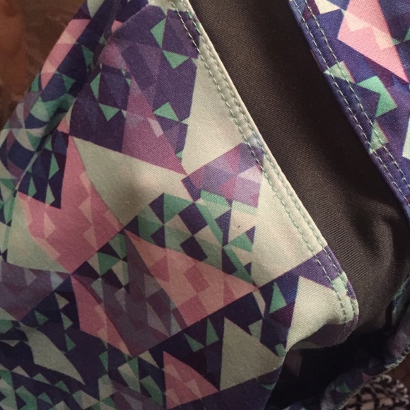 Aeropostale workout leggings - Picture 3 of 3