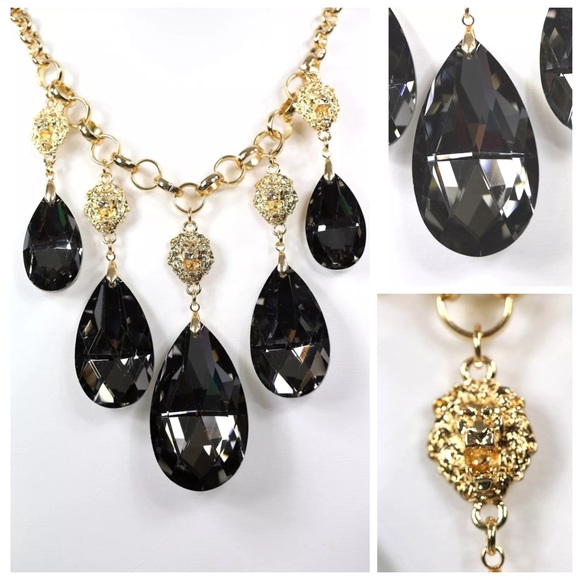 D11 Large Black Crystal Lion Head Pendant Necklace - Picture 2 of 4