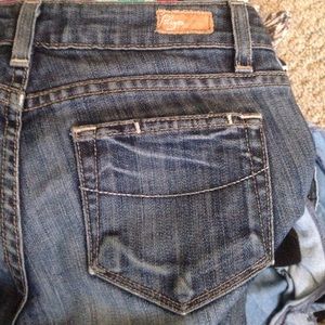 Size 25 Paige Premium Laurel Canyon jeans