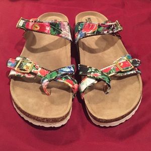 Floral Birkenstock (like) Style Sandals!
