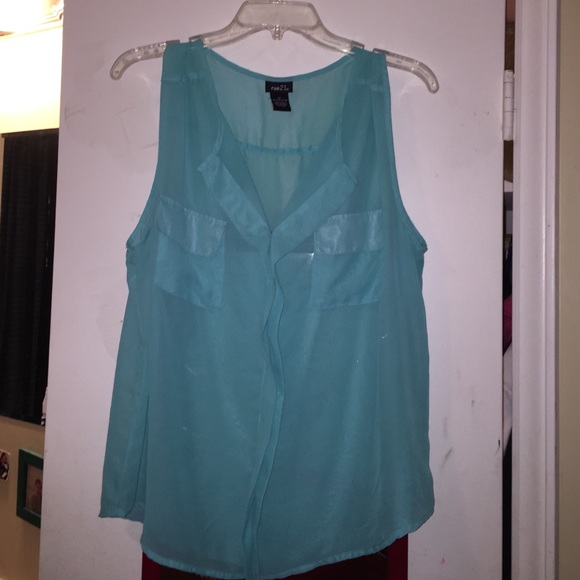 turquoise sleeveless shirt - Picture 1 of 1