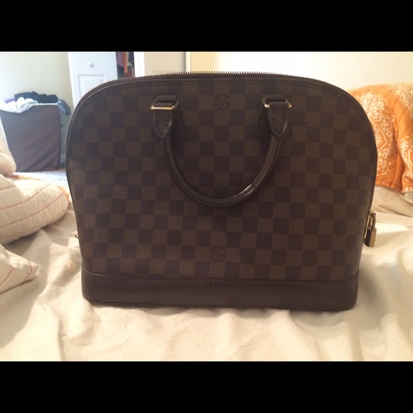 Louis Vuitton Handbag