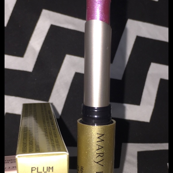 Mary Kay Lip Suede - Plum