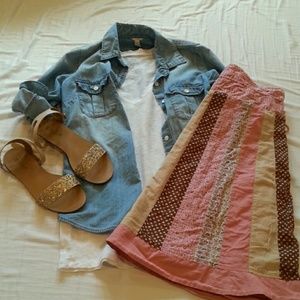 AMERICAN EAGLE VINTAGE STYLE PATCH SKIRT