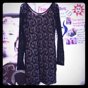 Sexy and classy lace dress!