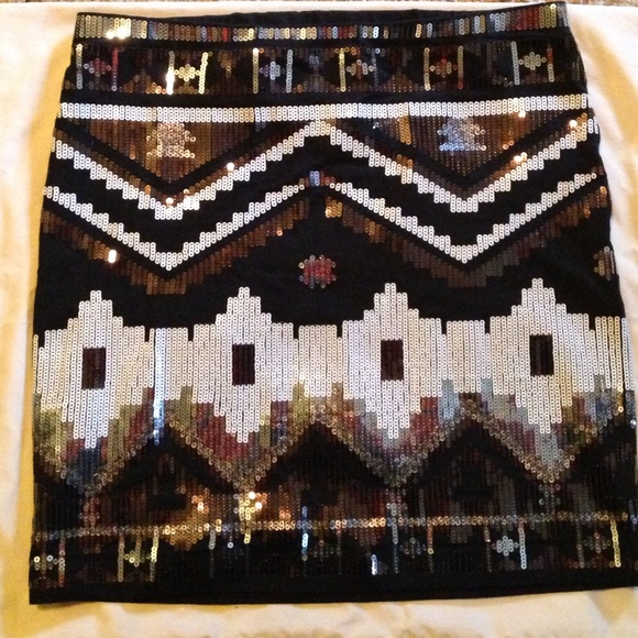 Sequined express skirt