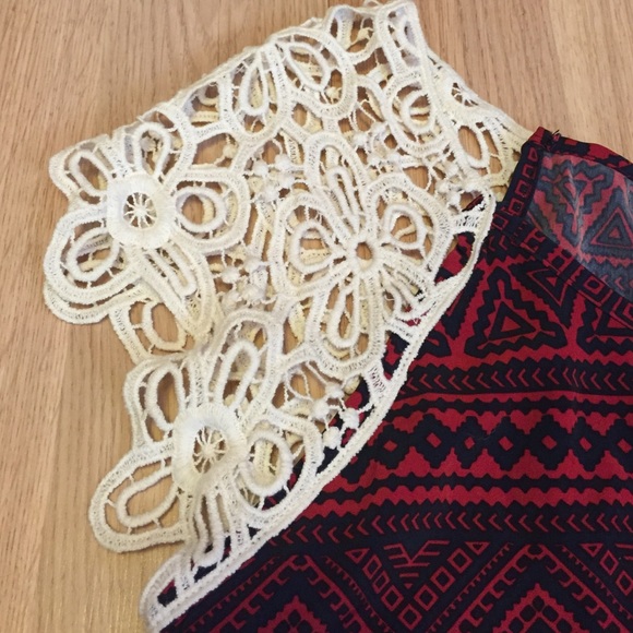 Aztec Print summer top - Picture 2 of 2