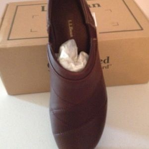 LL Bean comfort Moc
