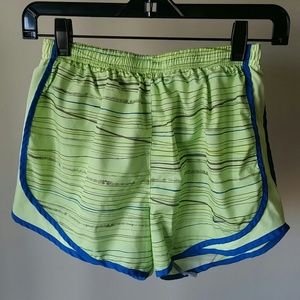 Nike Womens Dry-Fit Tempo Shorts