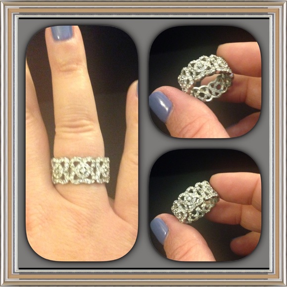 Silver fashion ring 💍