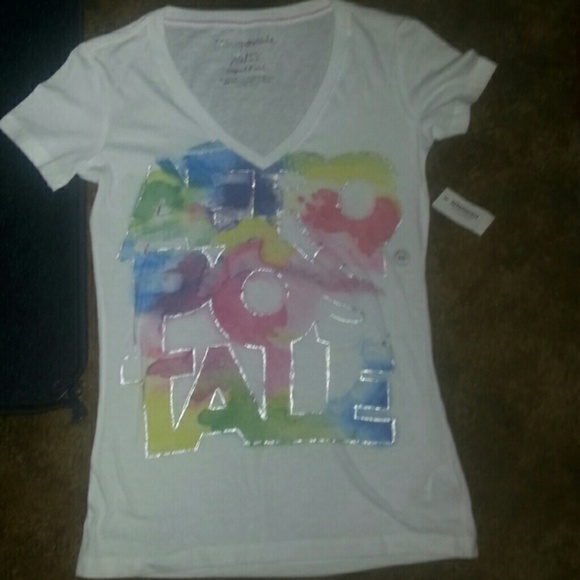 Woman's aeropostale tee