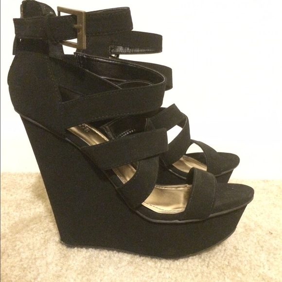 Black Strap Up Ankle Wedges
