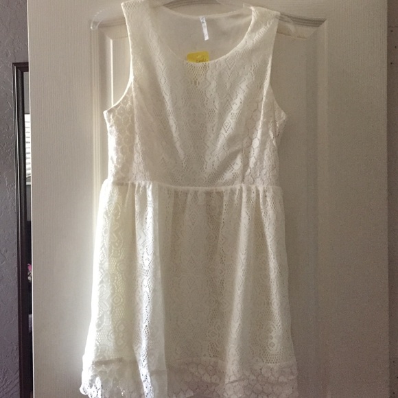 White flower lace summer dress