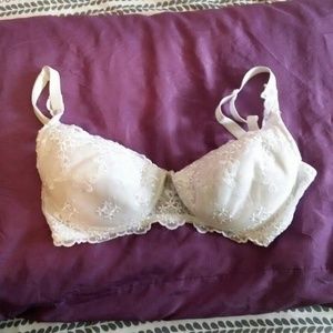 Two bras DONT BUY reserved