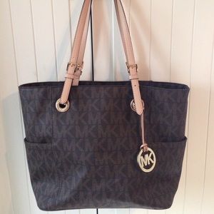 Michael Kors Tote
