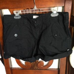 🎉 Black shorts
