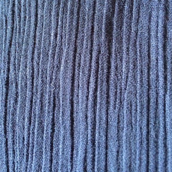 Adorable Lace Trim Top - Picture 4 of 4