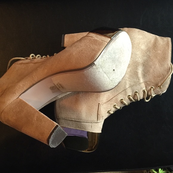 Ankle boots with thick heels - Picture 4 of 4