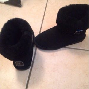 Bear paw boots