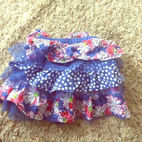 floral/polka dot skirt