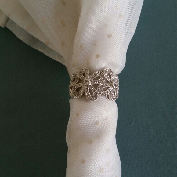 NWT Lia Sophia Ring