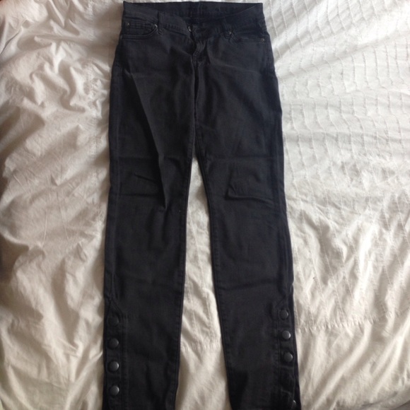 7forallmankind the skinny with button details