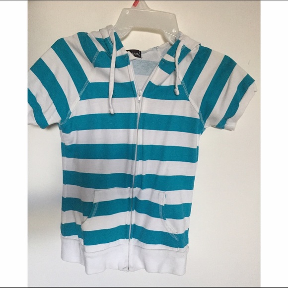 Zip top - Picture 1 of 4