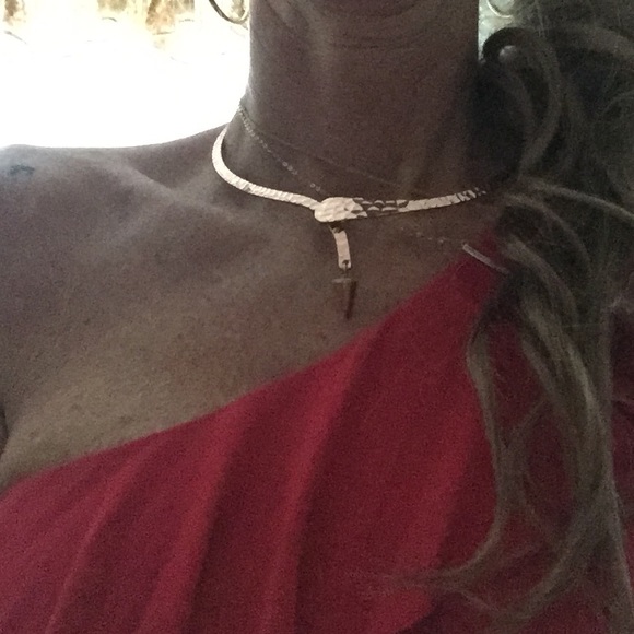 💄 strawberry/rose gold choker with arrow NWT💄 - Picture 4 of 4