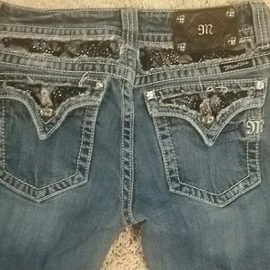 Miss Me jeans 30 inseam 33 Boot cut low rise