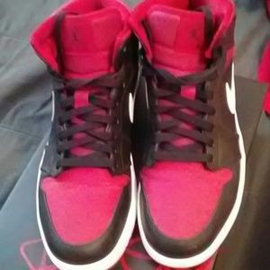 Air jordans 1