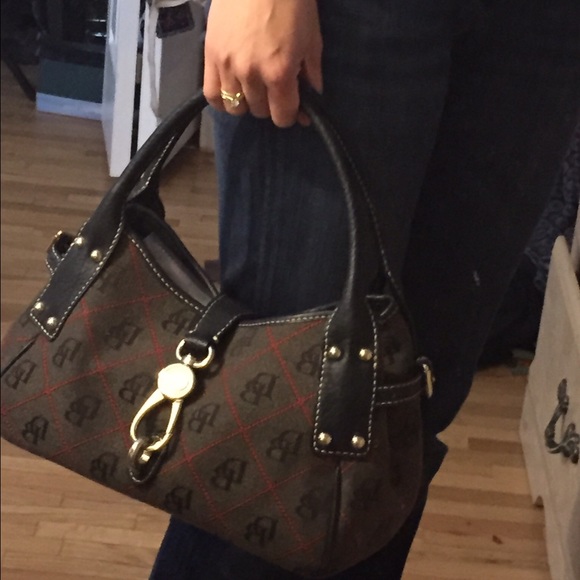 Small cute purse...please offer me - Picture 3 of 4