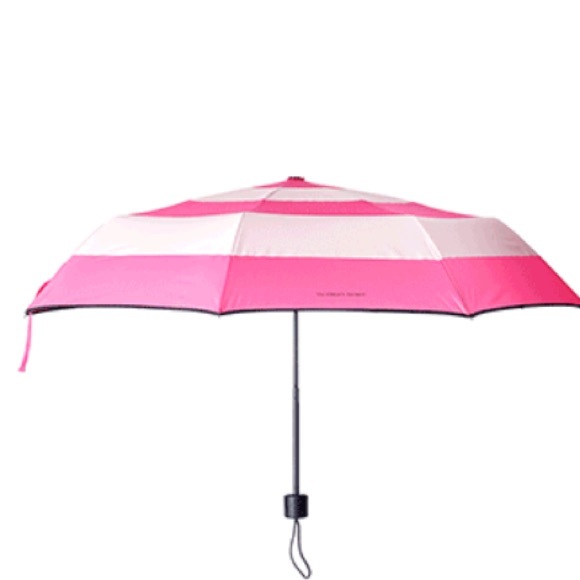 NWT! VS Umbrella