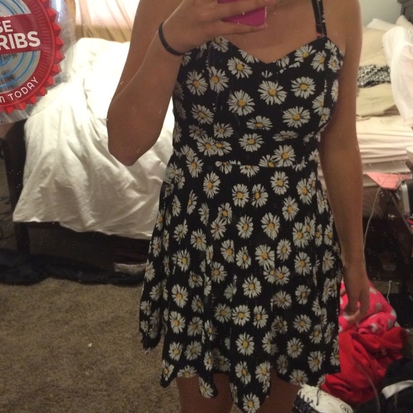 Sunflower dress - Picture 2 of 2