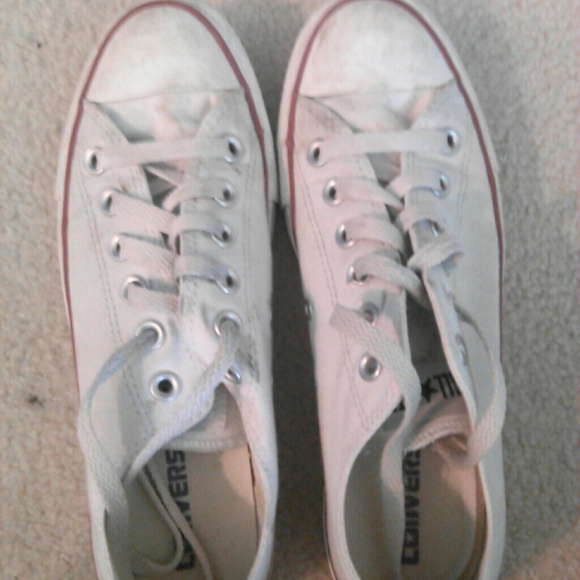 ALL WHITE CONVERSE