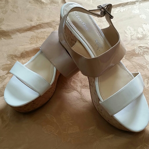 Calvin Klein New Sandals - Picture 1 of 3