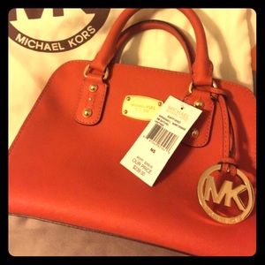 *FLASH SALE MUST GO*Saffiano Small Satchel