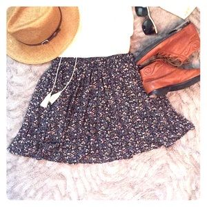 🎀TRADED🎀Floral Forever 21 Skirt