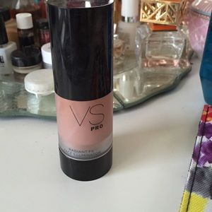 Victoria secret radiant FX illuminator