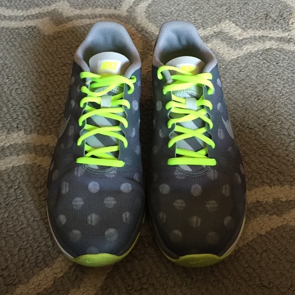 Gray and neon unique Nike polka dot shoes - Picture 4 of 4