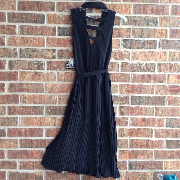 LOOK at All 4 pix! Angie black dress - Picture 4 of 4