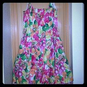 Sweet summer dress for all occasions!