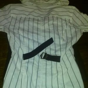 Long sleeved business shirt