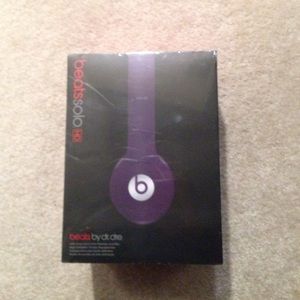 beats by dr. dre - purple