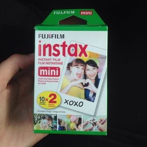 Fujifilm instax mini Polaroid film