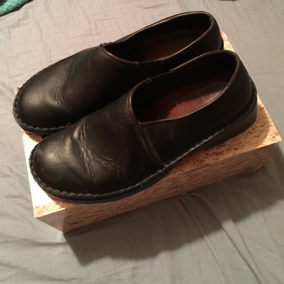 Naot leather slip ons