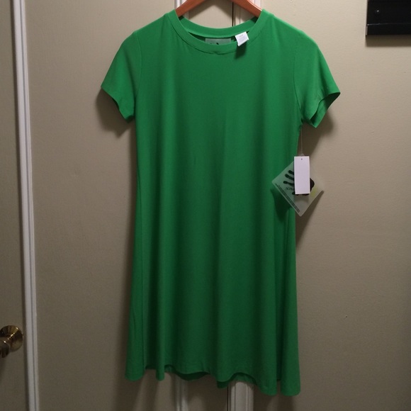 Norma Kamali t shirt dress green medium NWT