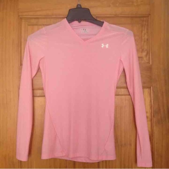 Pink UA heat gear long sleeve shirt