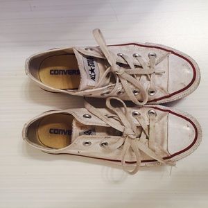 White Converse Lo