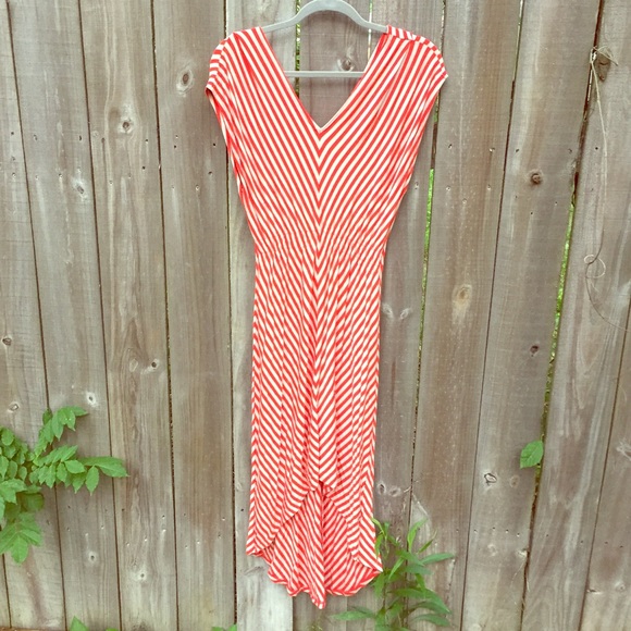 🎀SOLD IN BUNDLE🎀 Striped High-Low Mossimo Dress